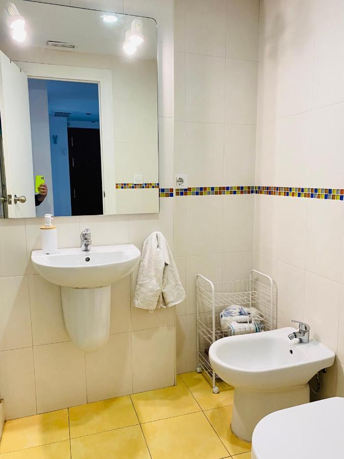 Betis A La Orilla Del Guadalquivir & Vistas A La Giralda Apartman Sevilla Kültér fotó