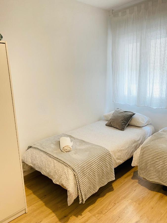 Betis A La Orilla Del Guadalquivir & Vistas A La Giralda Apartman Sevilla Kültér fotó