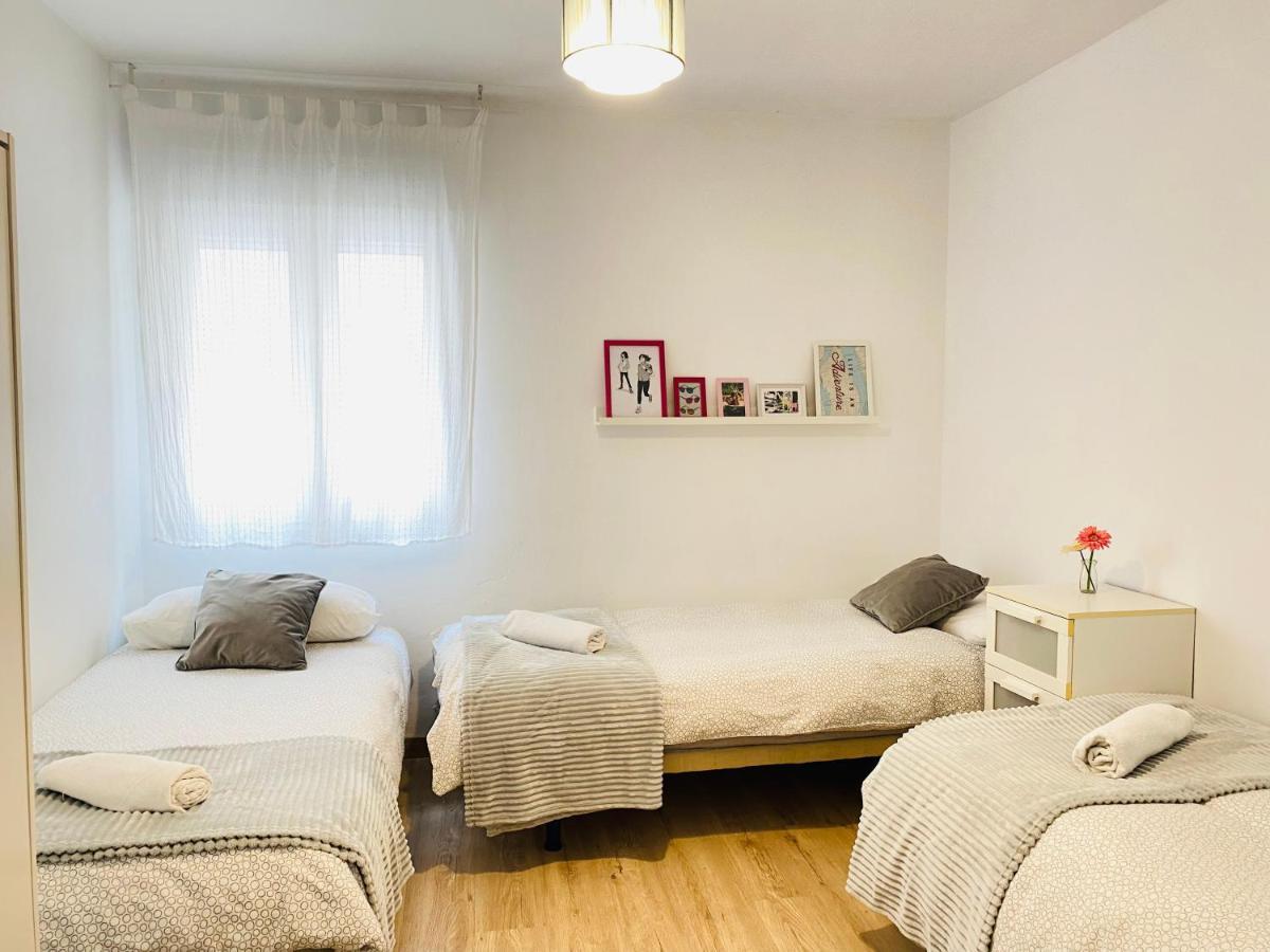 Betis A La Orilla Del Guadalquivir & Vistas A La Giralda Apartman Sevilla Kültér fotó