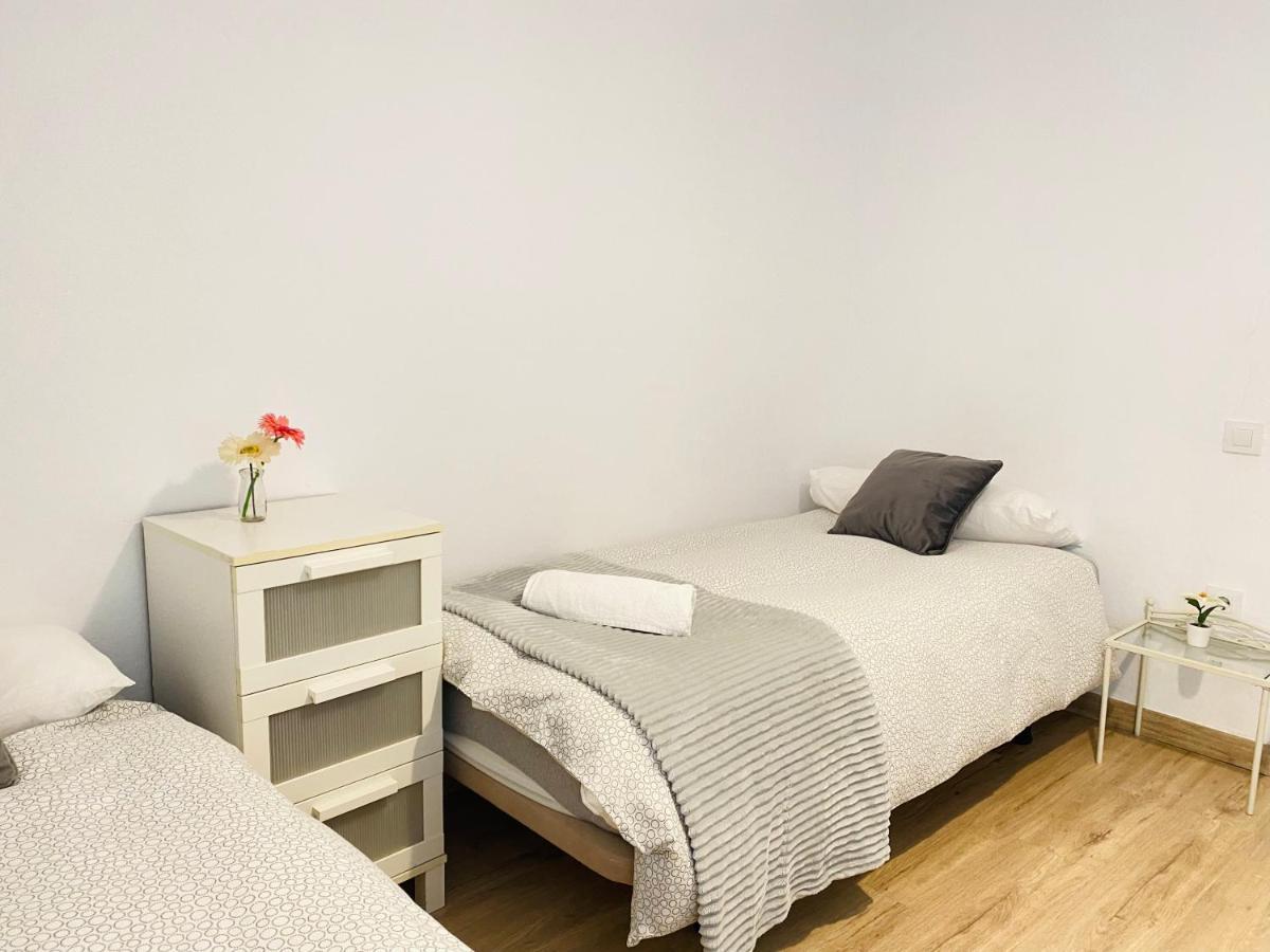 Betis A La Orilla Del Guadalquivir & Vistas A La Giralda Apartman Sevilla Kültér fotó